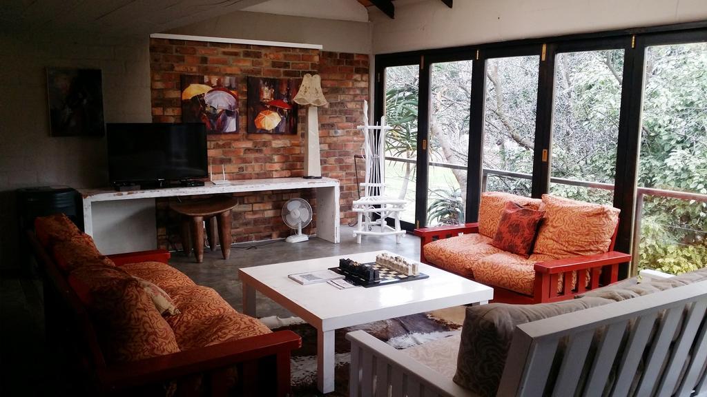 Hornbill House Self Catering Accommodation Hermanus Szoba fotó
