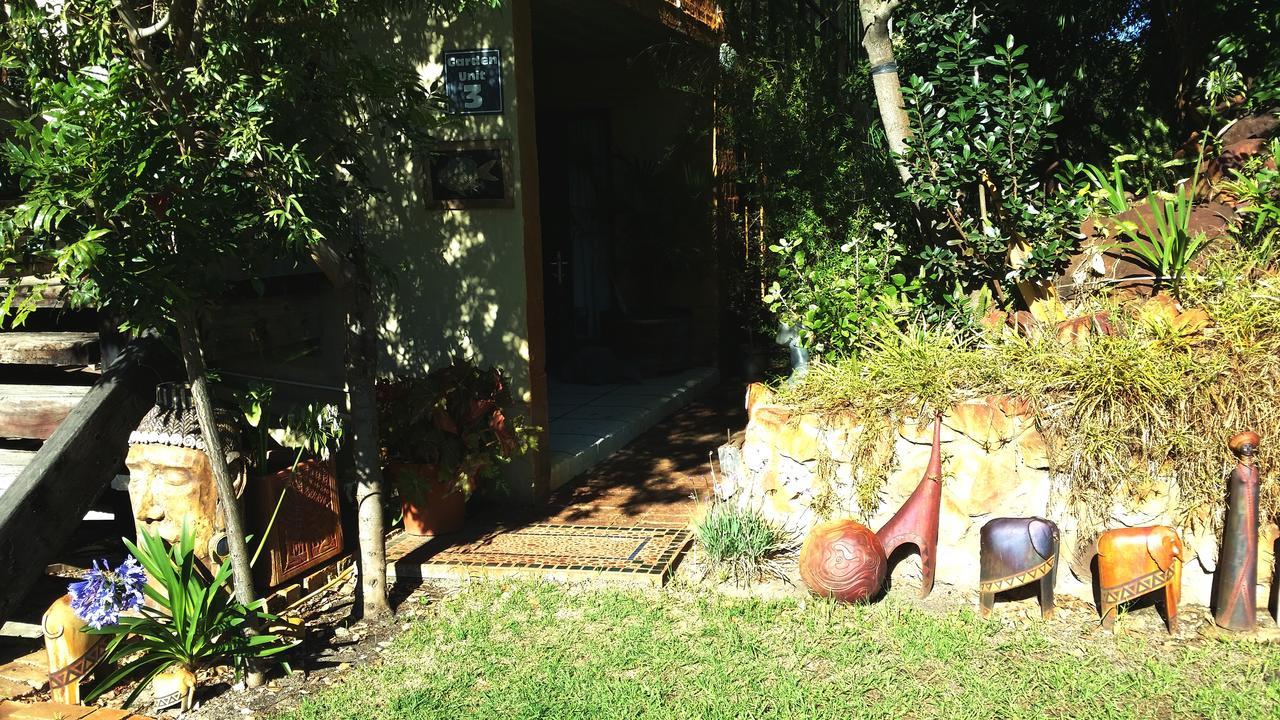 Hornbill House Self Catering Accommodation Hermanus Kültér fotó
