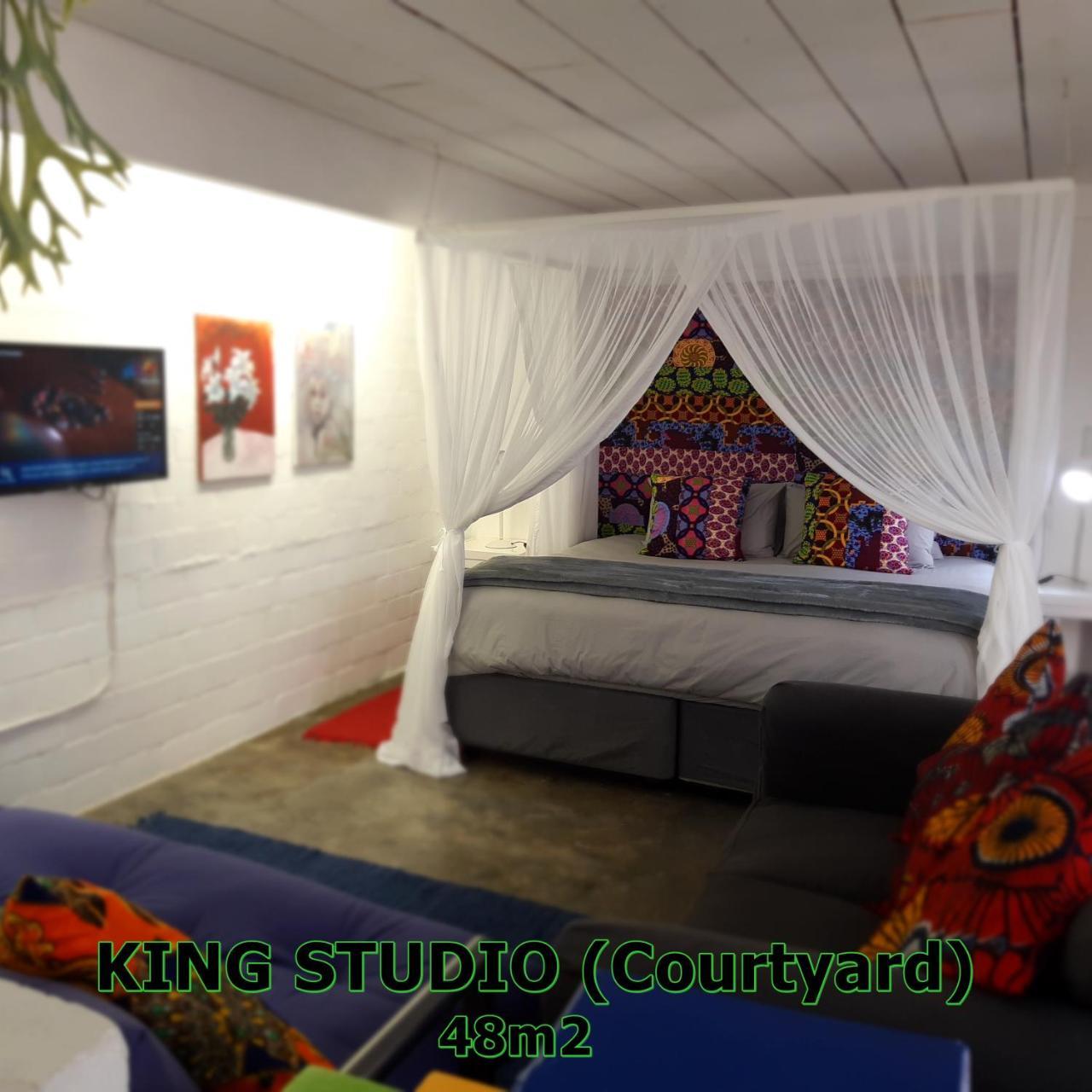 Hornbill House Self Catering Accommodation Hermanus Kültér fotó